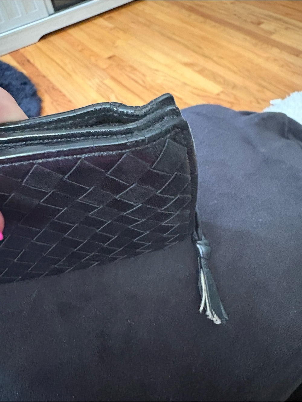 Bottega Veneta Black Embossed Leather wallet with chain - Picture 13 of 17